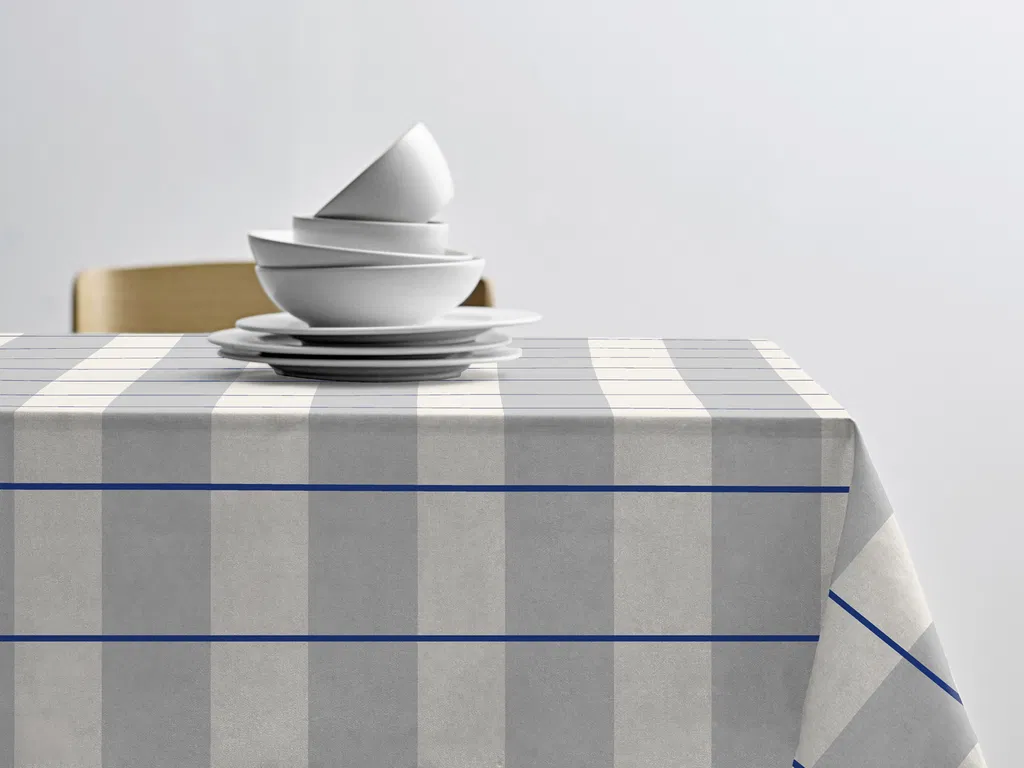 Södahl - Akryldug med antislip Blocks Cloud grey - i metermål