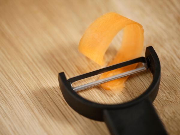 Zone Denmark Singles Grøntsagsskræller 12 x 5,9 cm Sort