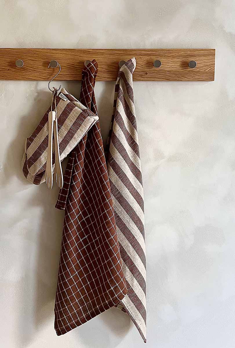 MOUD Home NORDIC viskestykke - brun/sand tern