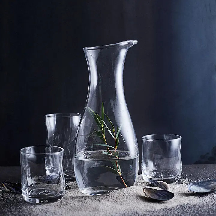 Vandkaraffel Furo - Klar Glas - Ø12xH28 cm Vandkaraffel Furo - Klar Glas - Ø12xH28 cm