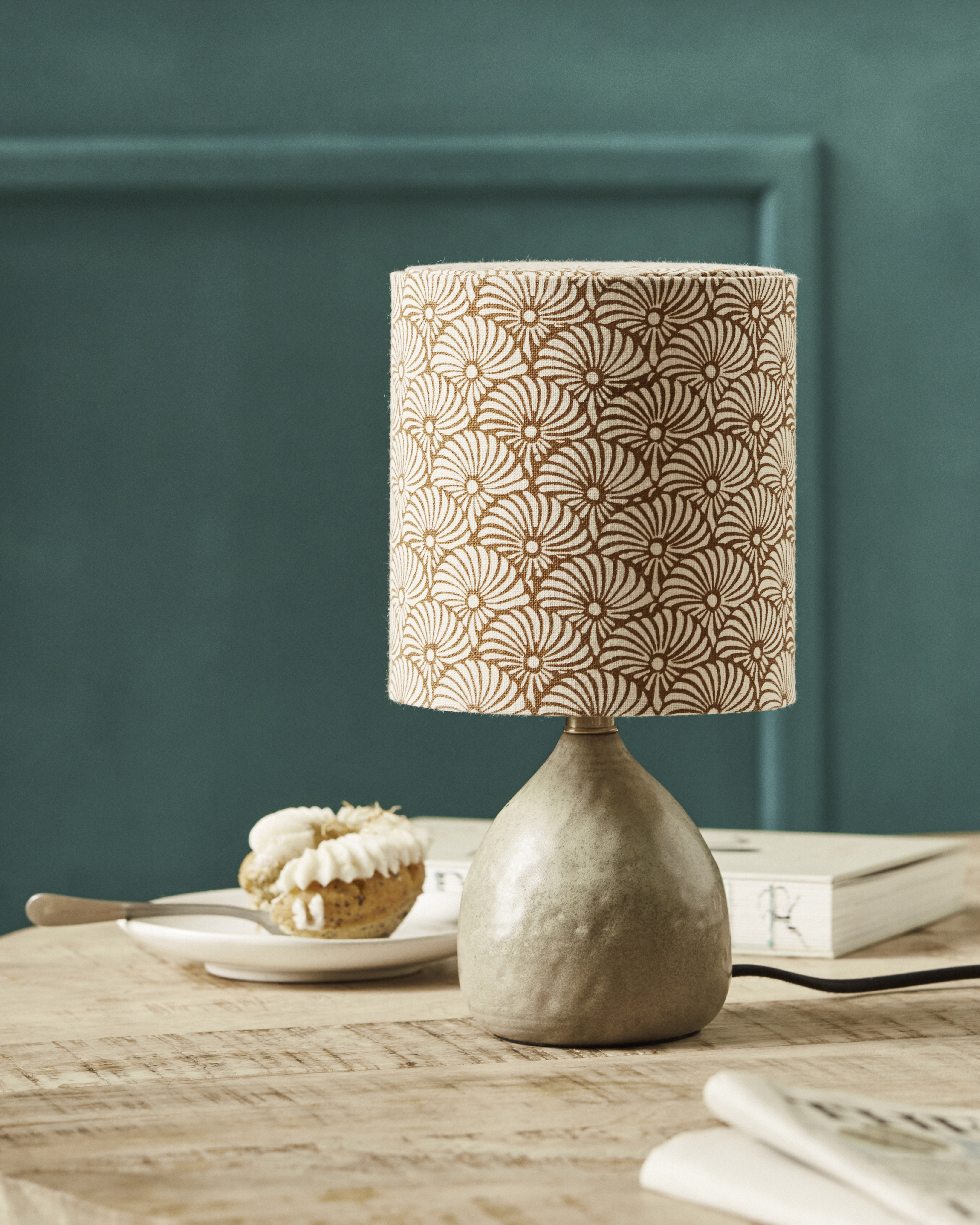 Bordlampe, Flores, Sand