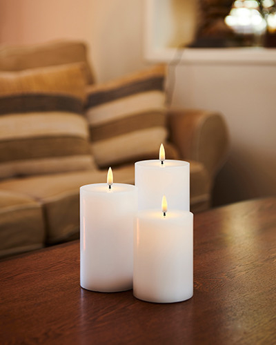 Sille Genopladelig sæt á 3 stk., Ø7,5 x 10/12,5/15 cm Sille Genopladelig sæt á 3 stk., Ø7,5 x 10/12,5/15 cm