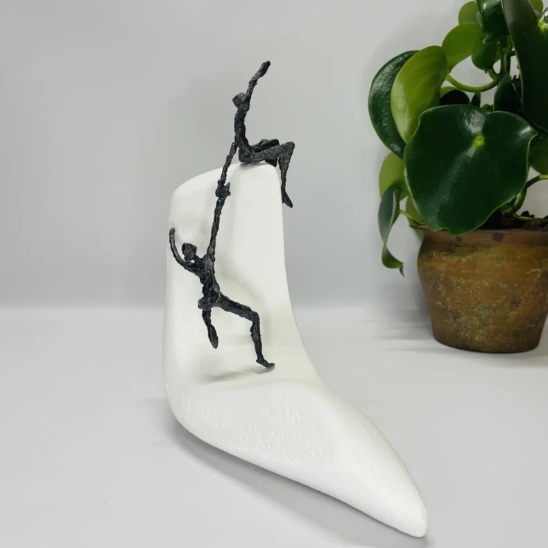 Bercker Art-Line - Luise Kött-Gärtner, Håndsrækning, Zu zweit geht's