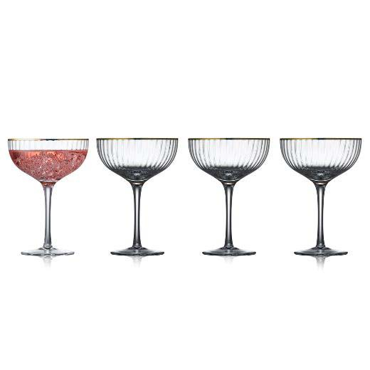 Se Lyngby Glas - Palermo Gold Cocktailglas 31,5 cl 4 stk. hos Rikki Tikki Shop
