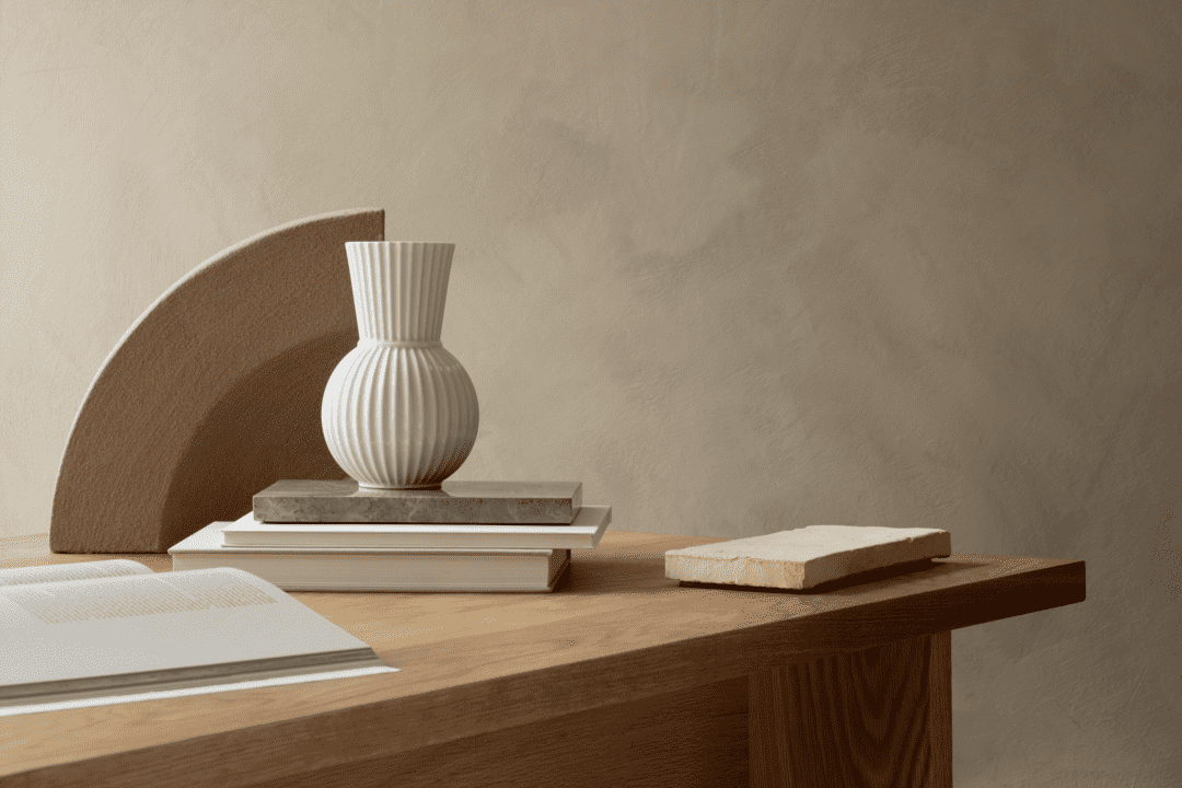 Lyngby Tura Vase H18 cm hvid porcelæn