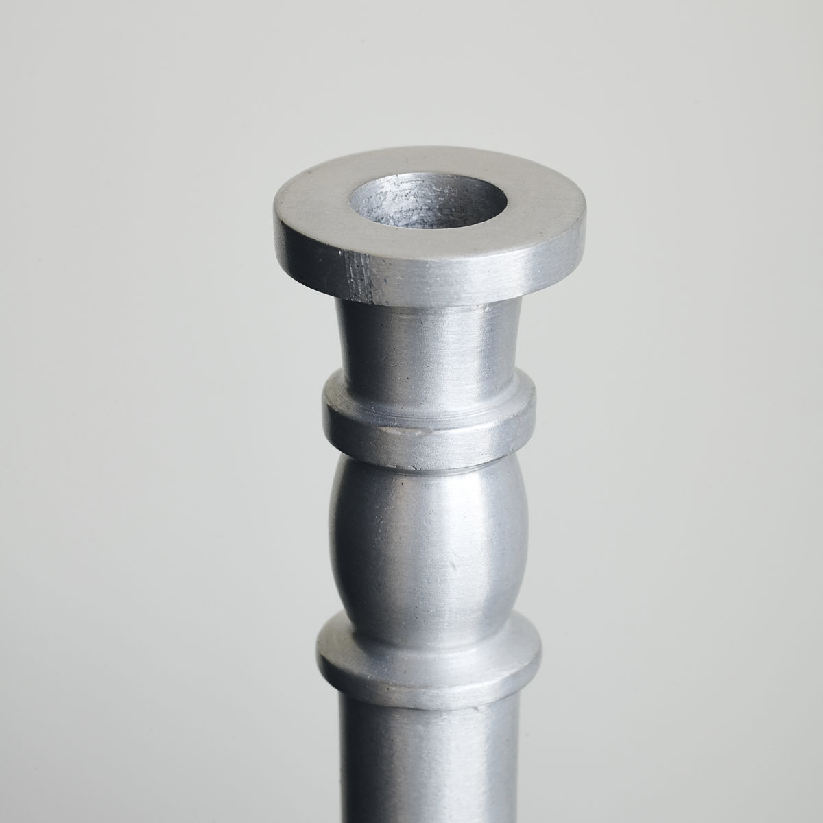 Jersey Lysestage, H 20 cm, sølv oxideret