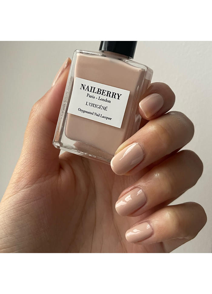 NAILBERRY Honesty, Neglelak
