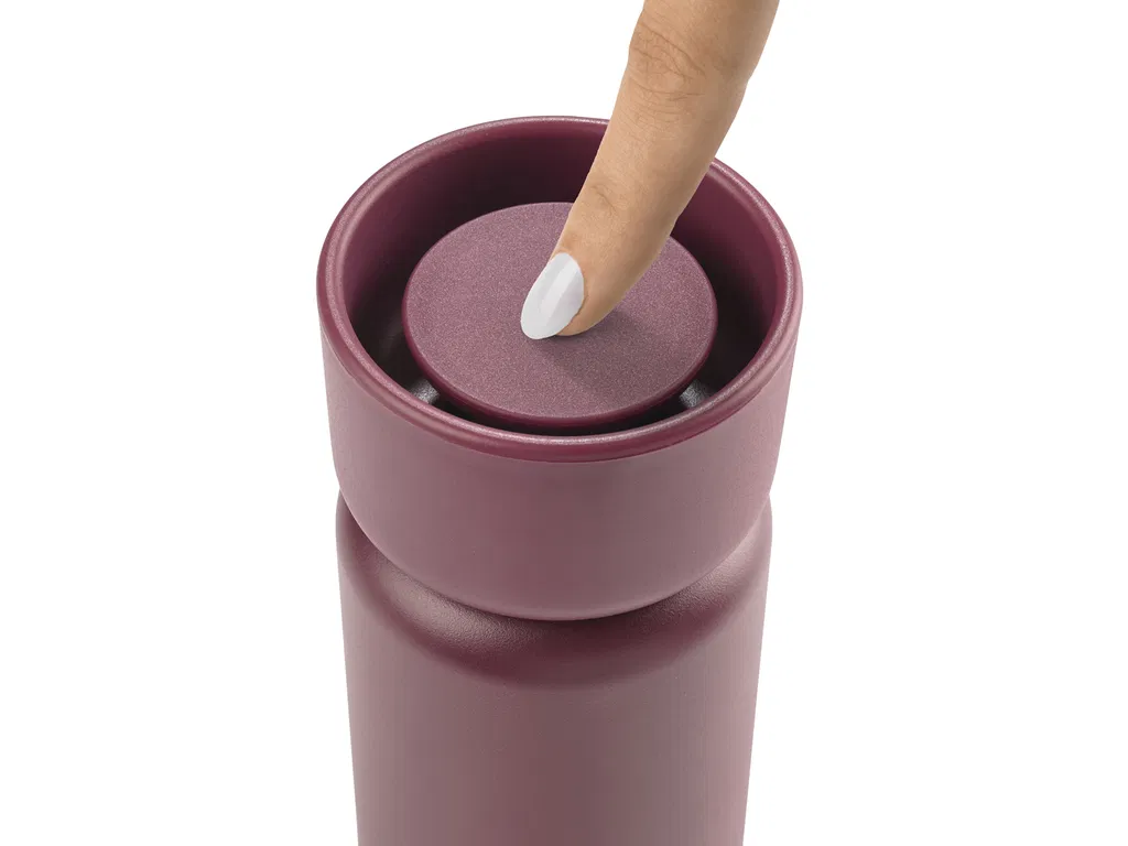 Zone Singles Termokop med to låg 650 ml Mulberry