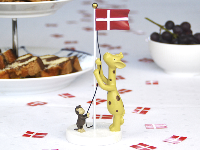 Bordpynt, giraf og abe med flag Bordpynt, giraf og abe med flag