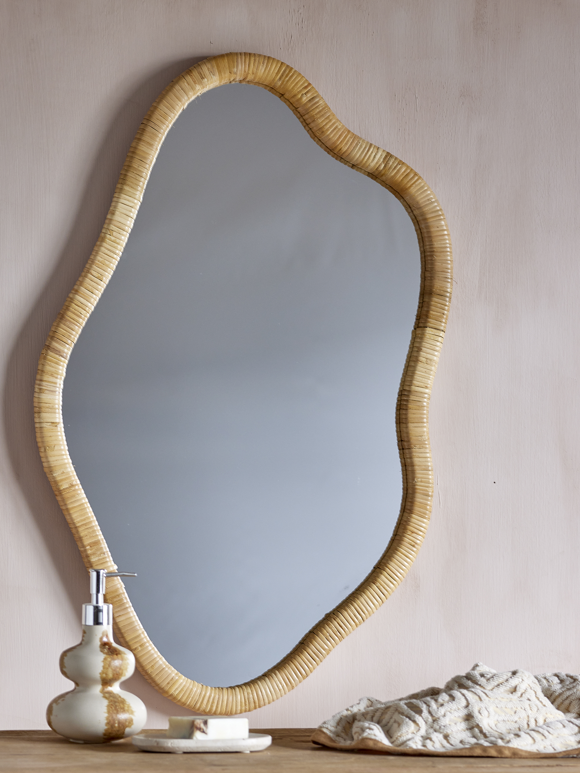 Ashlie Vægspejl, Natur, Rattan, L50xH80xW3,5 cm