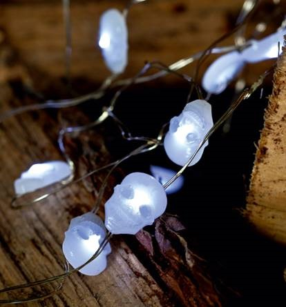 Sirius Skull 20 lys, Ishvid/sølv * Sirius Skull 20 lys, Ishvid/sølv *