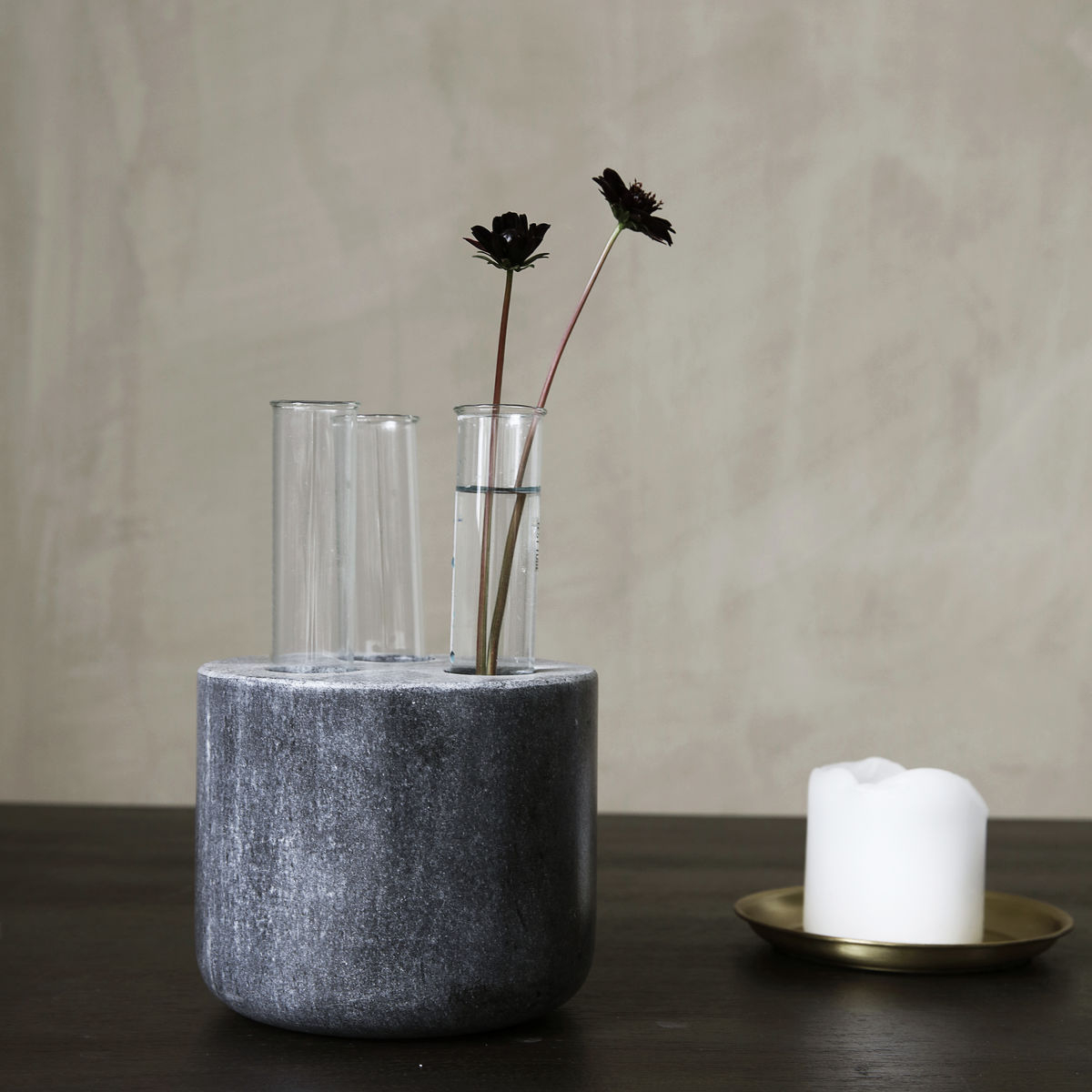 The tube Vase, Ø 12 cm, sort*