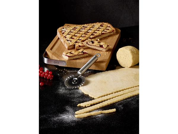 Rösle Skærebræt med håndtag 36 x 24 x 2,5 cm Træ/Stål