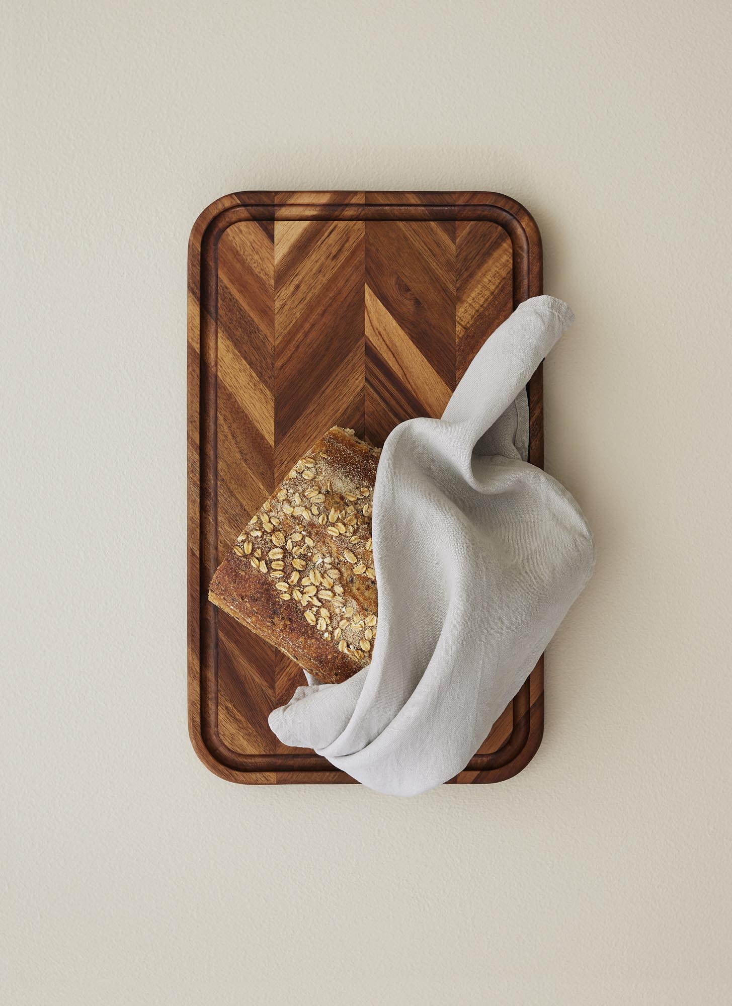 Spring Board, medium 40x24 cm
