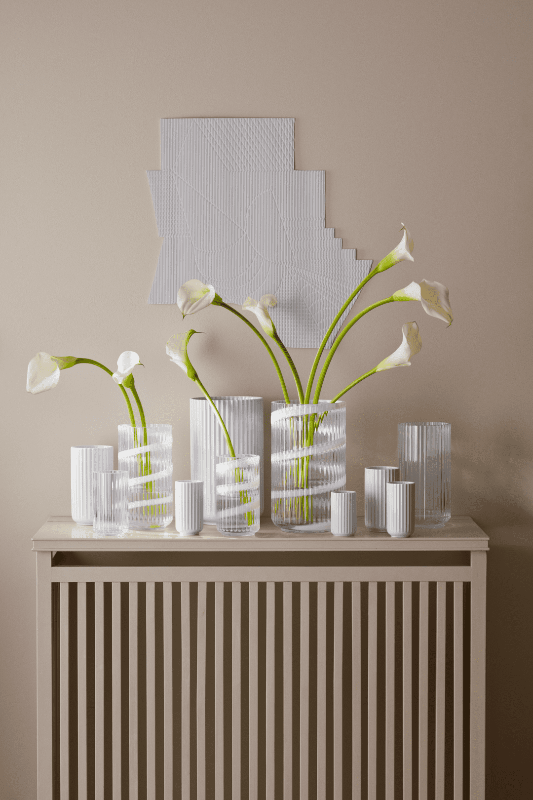 Lyngby Vase H20.5 cm swirl hvid mundblæst glas