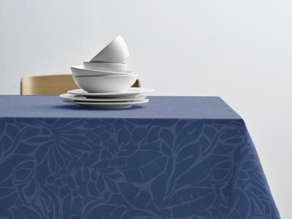 Södahl Abstract leaves Damask Dug 140 x 320 cm Blue*