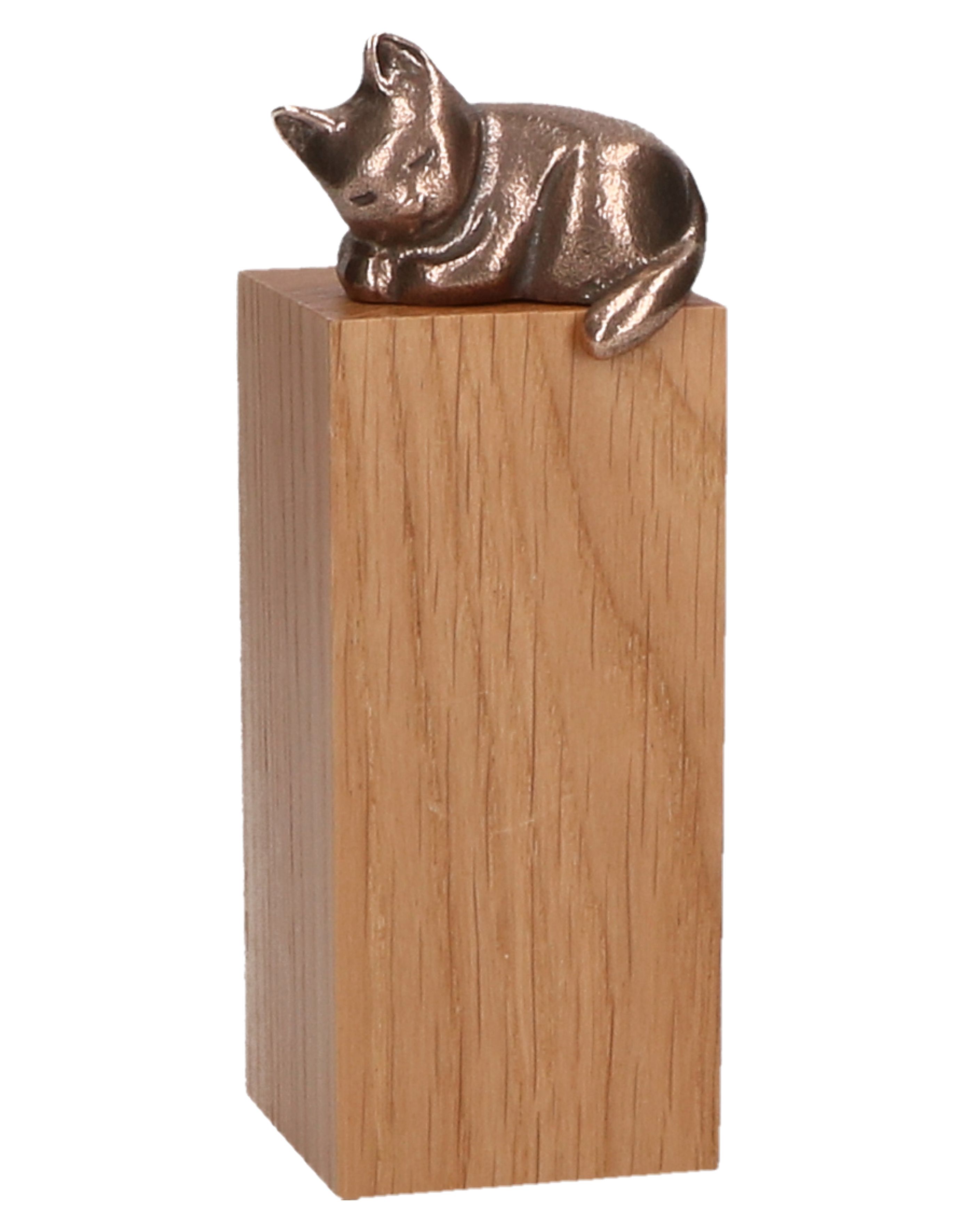 Karin Baum, Kat på træsokkel, Katze Bronze auf Holzsockel