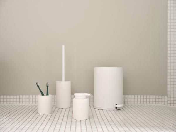 Zone Denmark Karma Pedalspand Dia 18,1 x 26,3 cm 3 liter Hvid