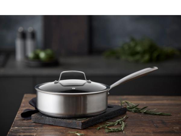 Pillivuyt Gourmet Roya Sauterpande keramisk non-stick Dia 24 cm Stål Pillivuyt Gourmet Roya Sauterpande keramisk non-stick Dia 24 cm Stål