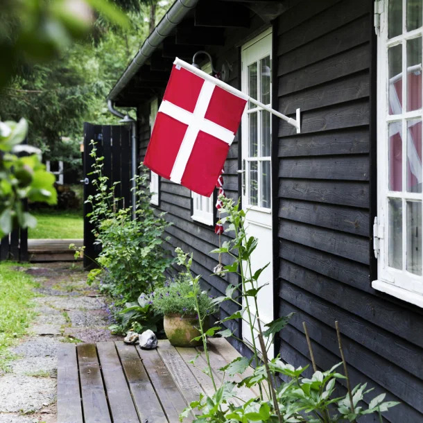 Plastik facadestang med dansk flag