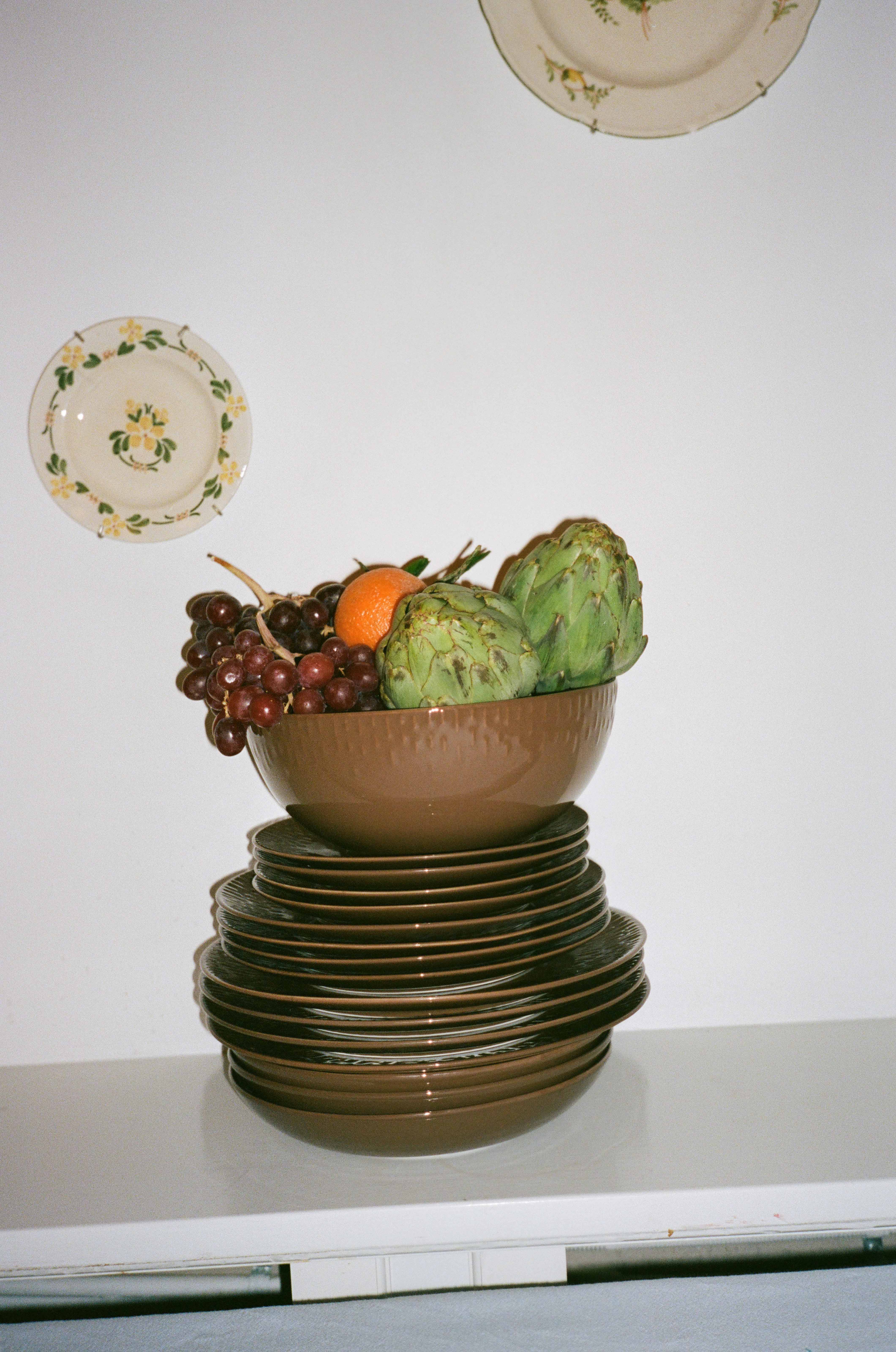 Confetti Chocolate pasta tall. m/relief porcelæn 1 stk 23 cm.