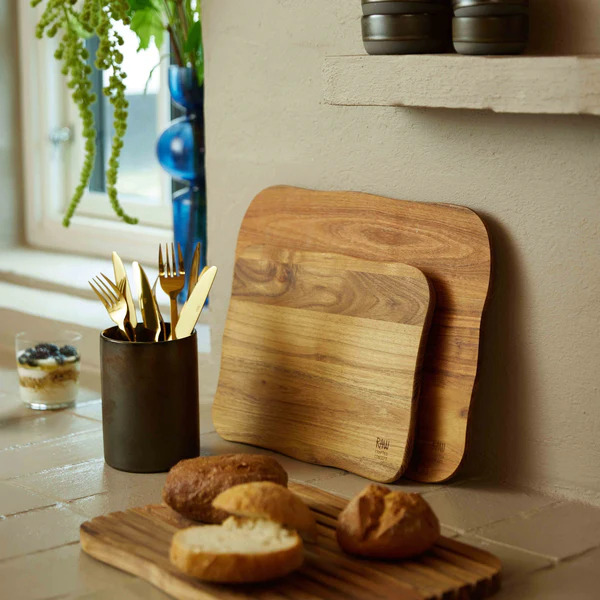 RAW Teak - skærebrætsæt 2 dele 32x24x2 cm + 40x30x2 cm