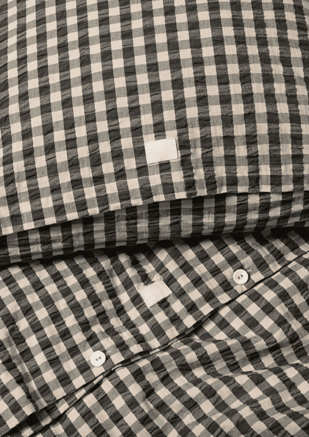 Bæk&Bølge Sengetøj 200x220 cm sort/sand Bæk&Bølge Sengetøj 200x220 cm sort/sand