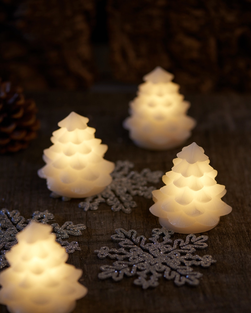 Carla Juletræ mini 4 pak, Hvid * Carla Juletræ mini 4 pak, Hvid *