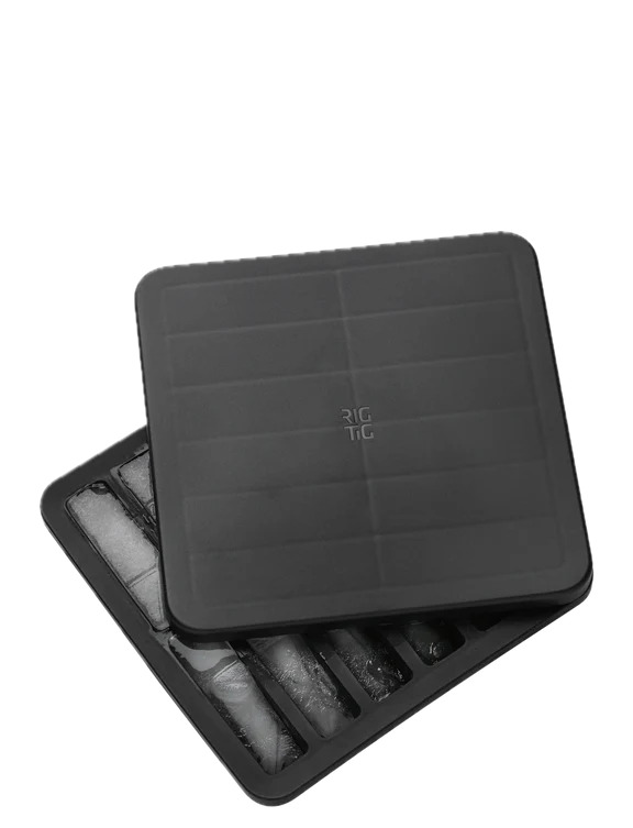 FREEZE-IT isterningbakke med låg H 2.5 cm black FREEZE-IT isterningbakke med låg H 2.5 cm black