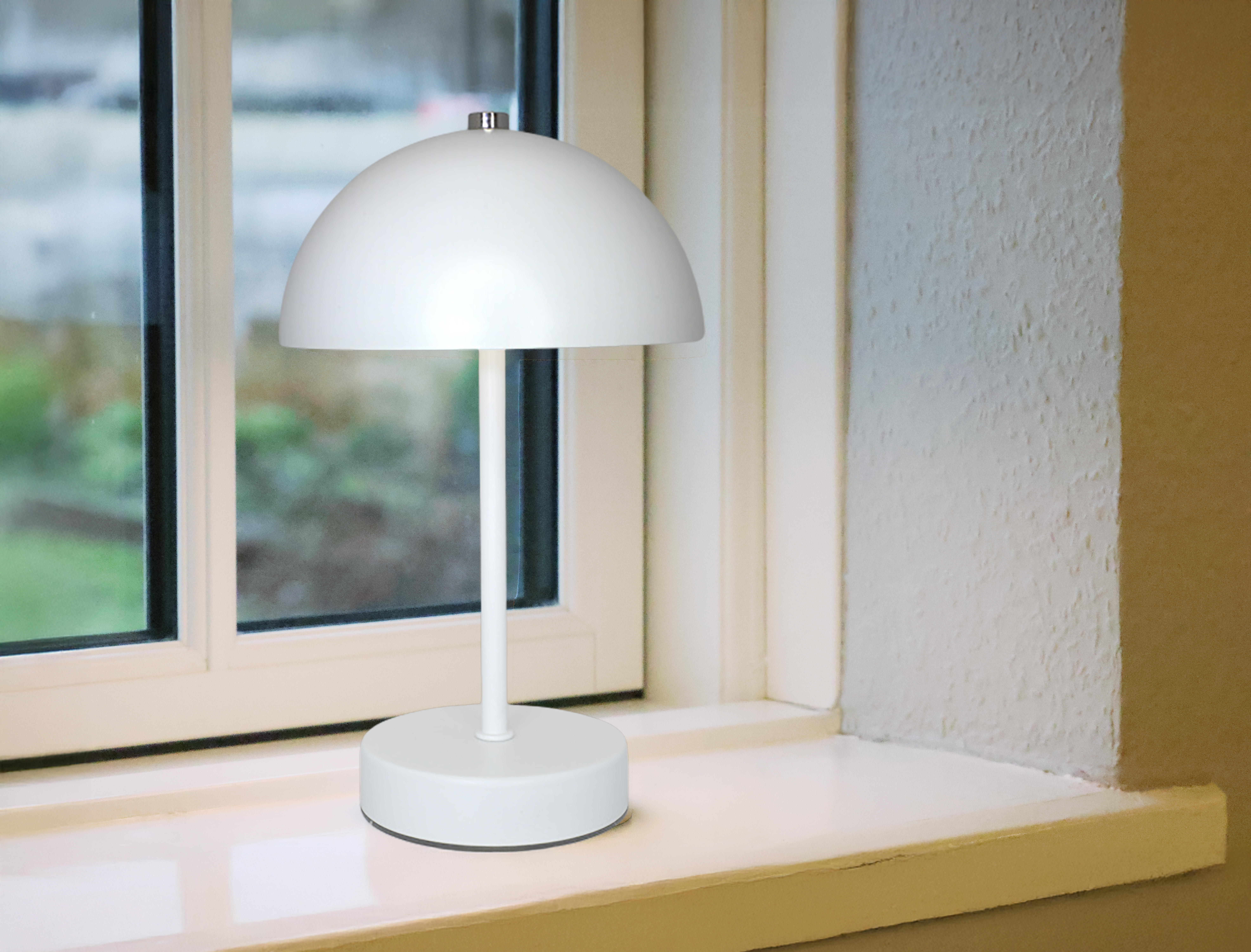 Skandi - GOP genopladelig Bordlampe Ø15 cm x H25,5 cm - Hvid