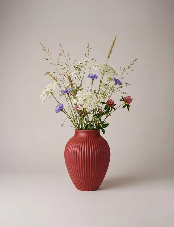 Knabstrup vase H 20 cm ripple kirsebærrød