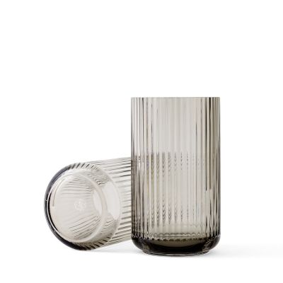 Lyngbyvase H20,5 smoke mundblæst glas